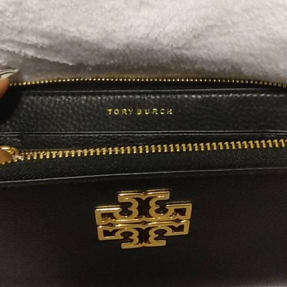 Tory Burch Black Wallet - Picture 4 of 7